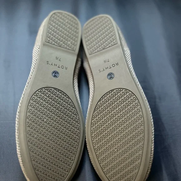 Rothy's - Picture 2 of 4